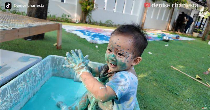 Youtube.com/denise chariesta